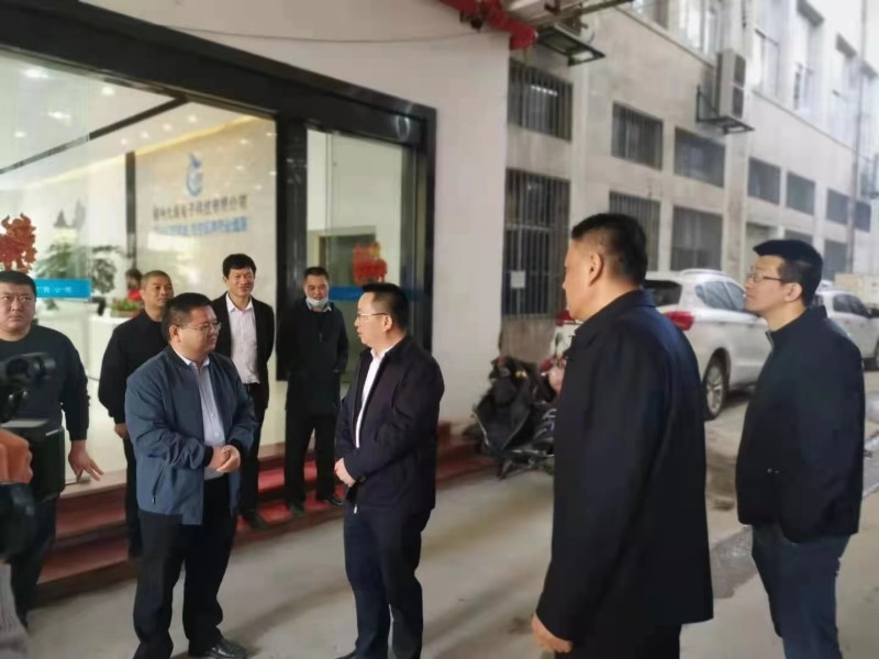 161663444940593.jpg 晉安區區長考察大禹電子_副本.jpg