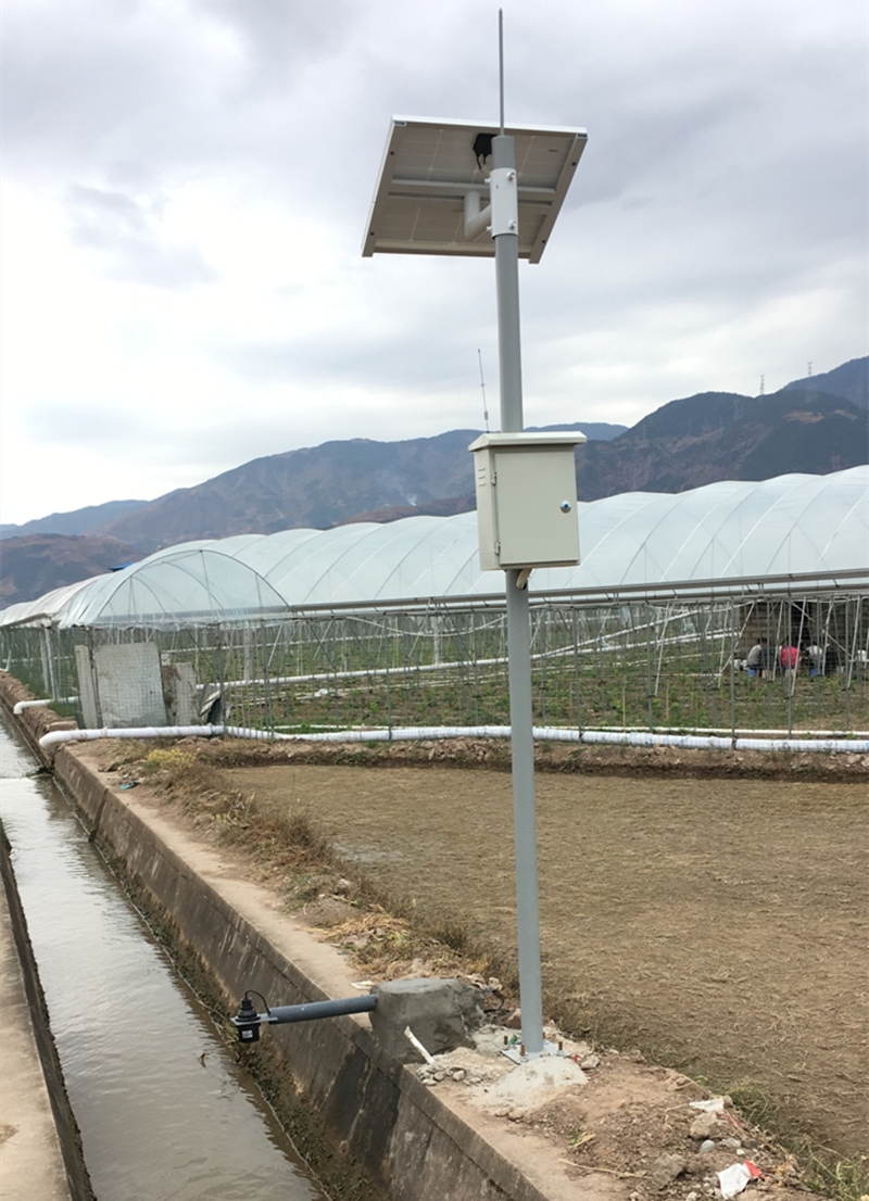 164940435714494.png 無擋板明渠流量計安裝工況.png